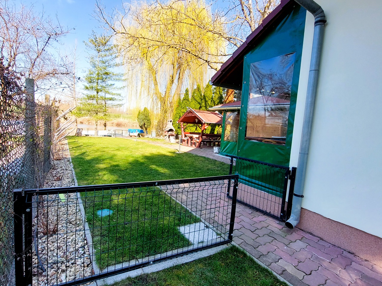 Seite Haus-Fliss 1 2025neu